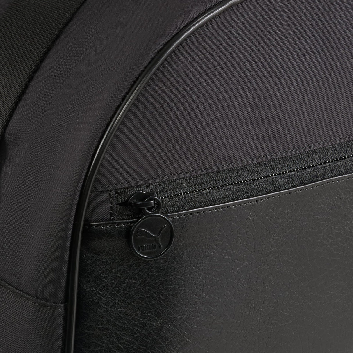 Campus 29L Grip Bag