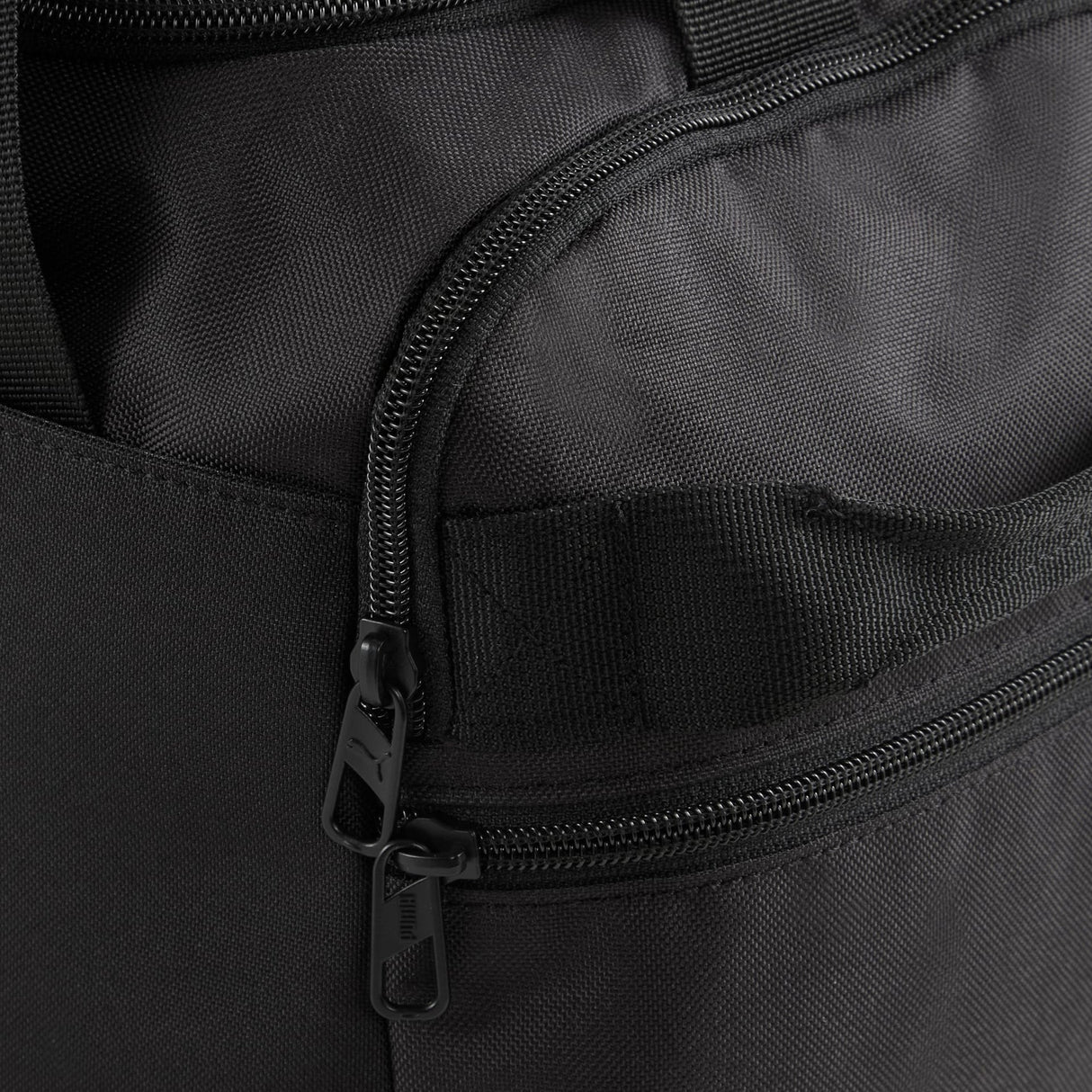 PUMA Buzz Extra 22L Small Sports Bag