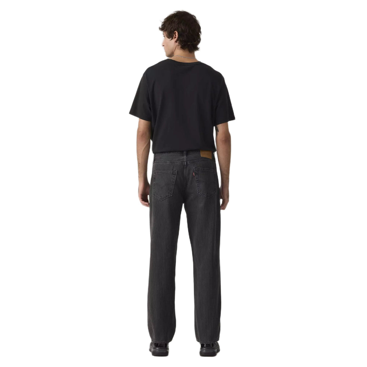 568 Loose Straight