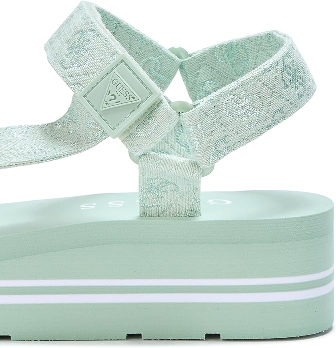 GUESS Women EMBROIDERED SLW120