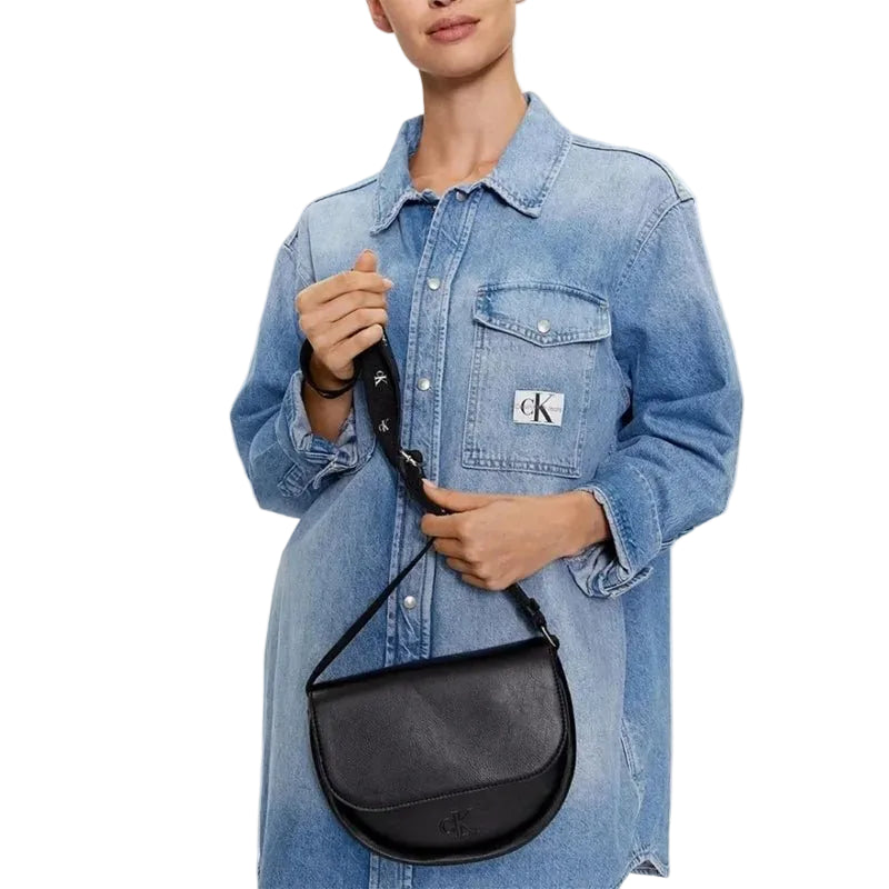 CALVIN KLEIN ULTRALIGHT SADDLE HANDBAG CKB8 - Runner