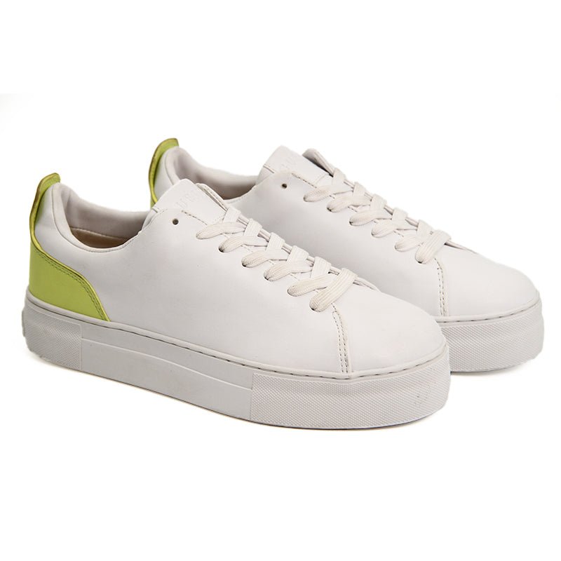 GUESS Giaa5 Women Shoes - Runner