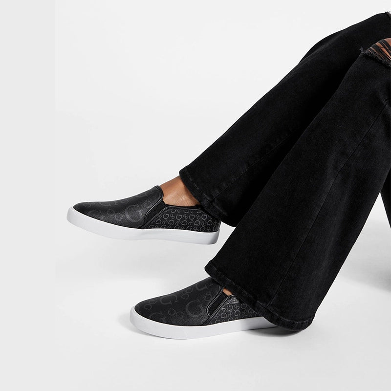 GUESS OLLIE WOMEN SHOES GUW214 - Runner