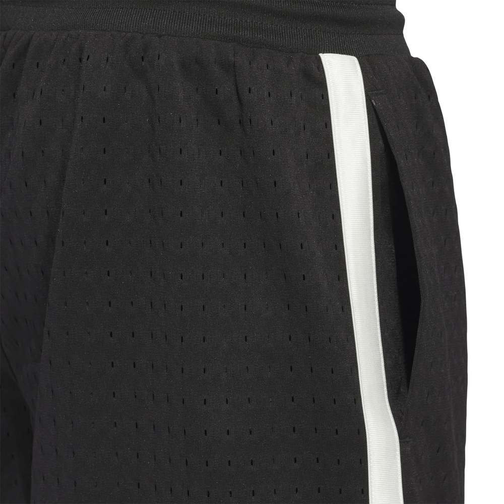 Warp Knit Short
