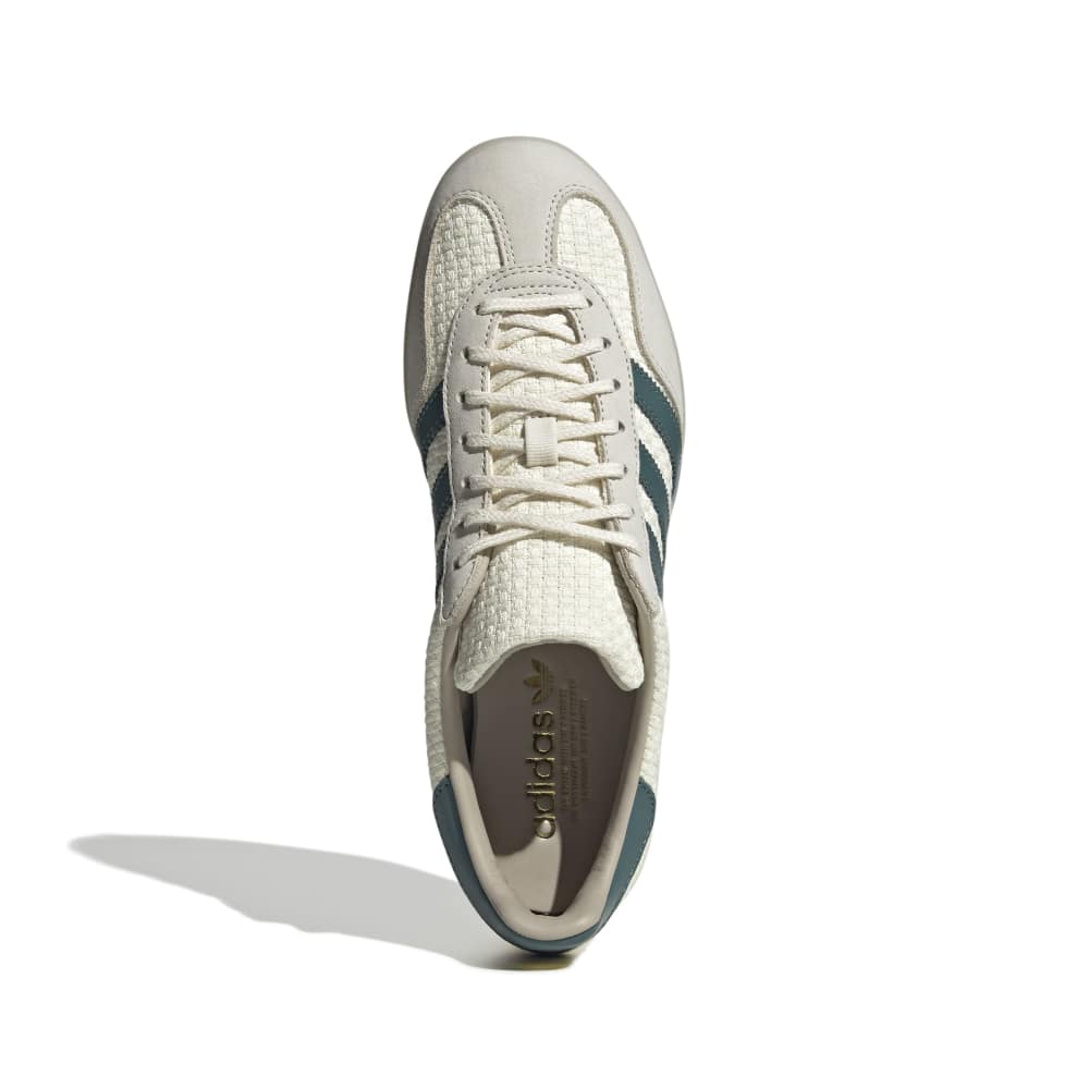 GAZELLE INDOOR