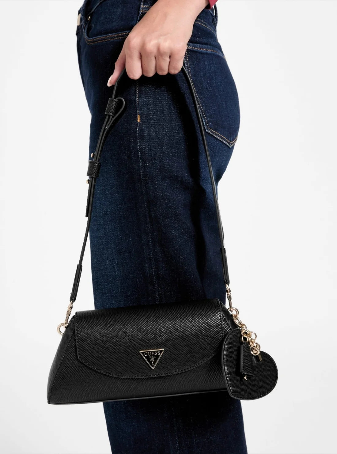 GUESS Black bolena flap shoulder bag GB567