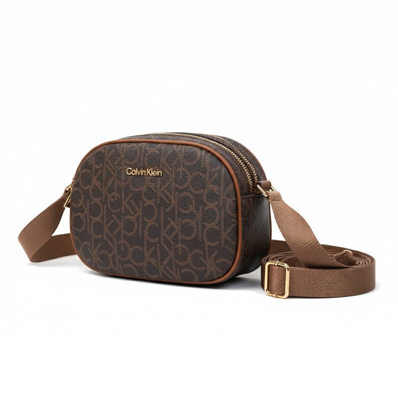 CALVIN KLEIN ULTRALIGHT SADDLE HANDBAG CB42 - Runner