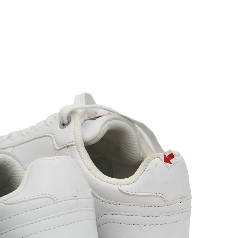 CALVIN KLEIN WOMEN SHOES Size 36.5 ROW71 - Runner