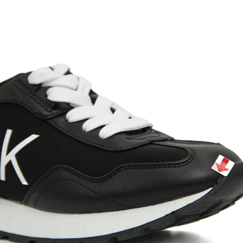 CALVIN KLEIN WOMEN SHOES Size 36.5 ROW72 - Runner