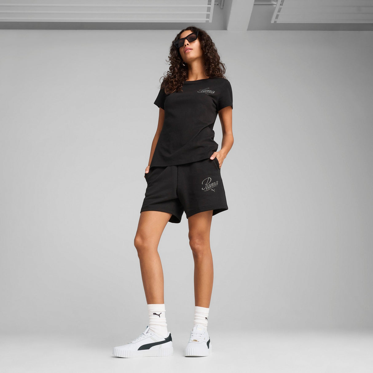 ESS SCRIPT Tee - Runner