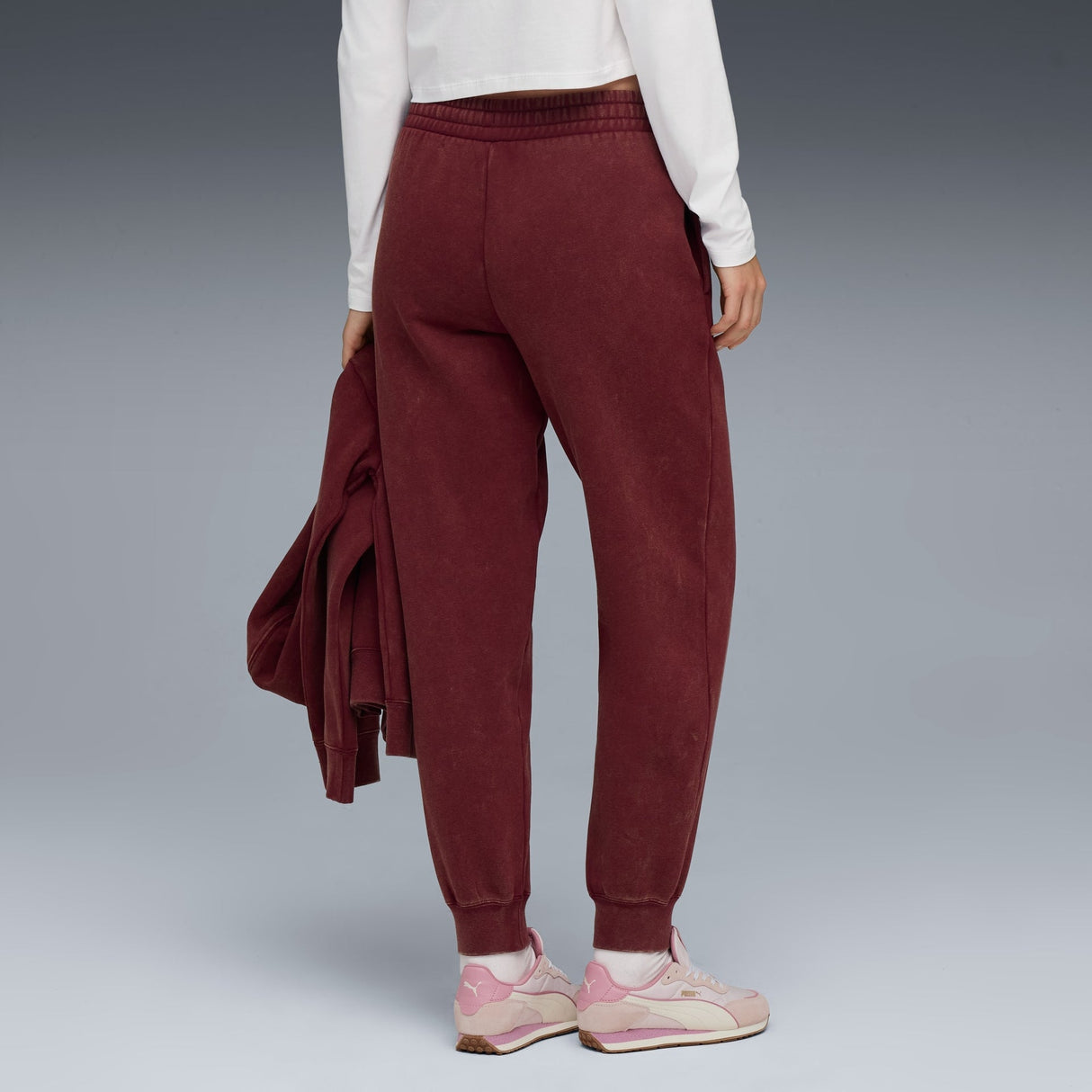 Essentials Elevated Comfort Wash Sweatpants Women - Runner