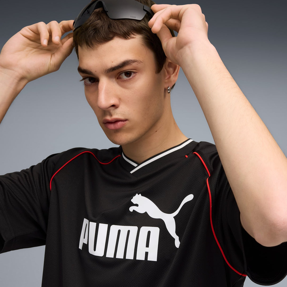 Essentials Football Jersey Men - Runner