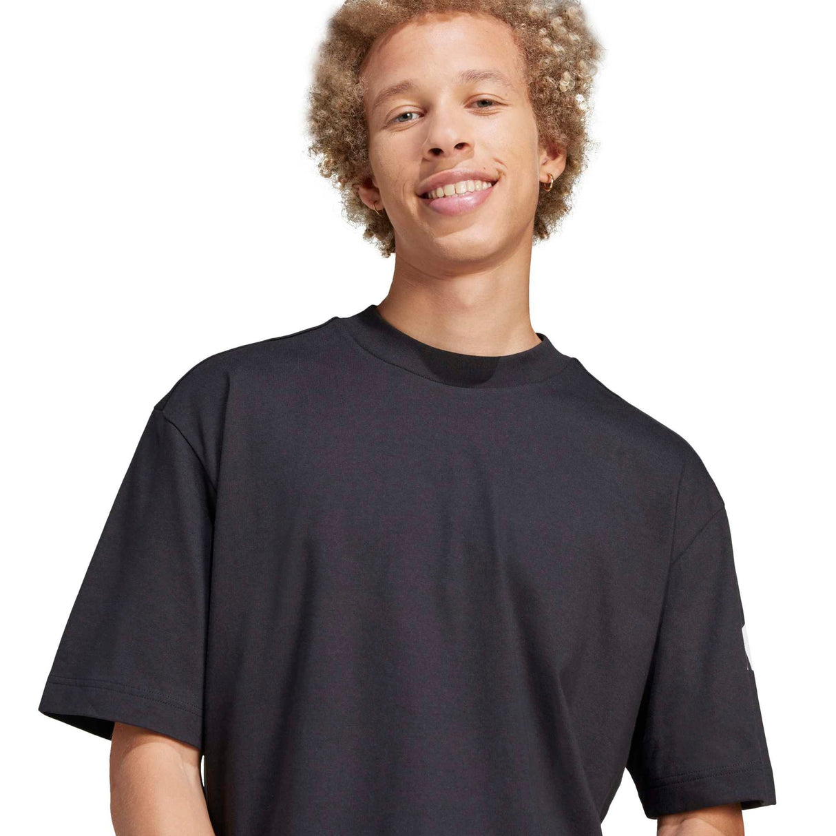 Essentials Loose Fit 3 Bar Logo T-Shirt - Runner