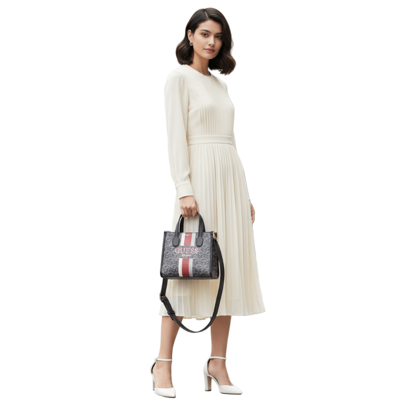 GUESS Brand Logo GB68 - Runner