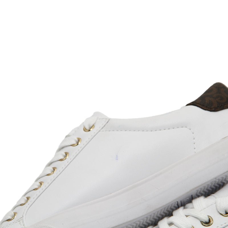 GUESS SHOES Size 39 ROW207 - Runner