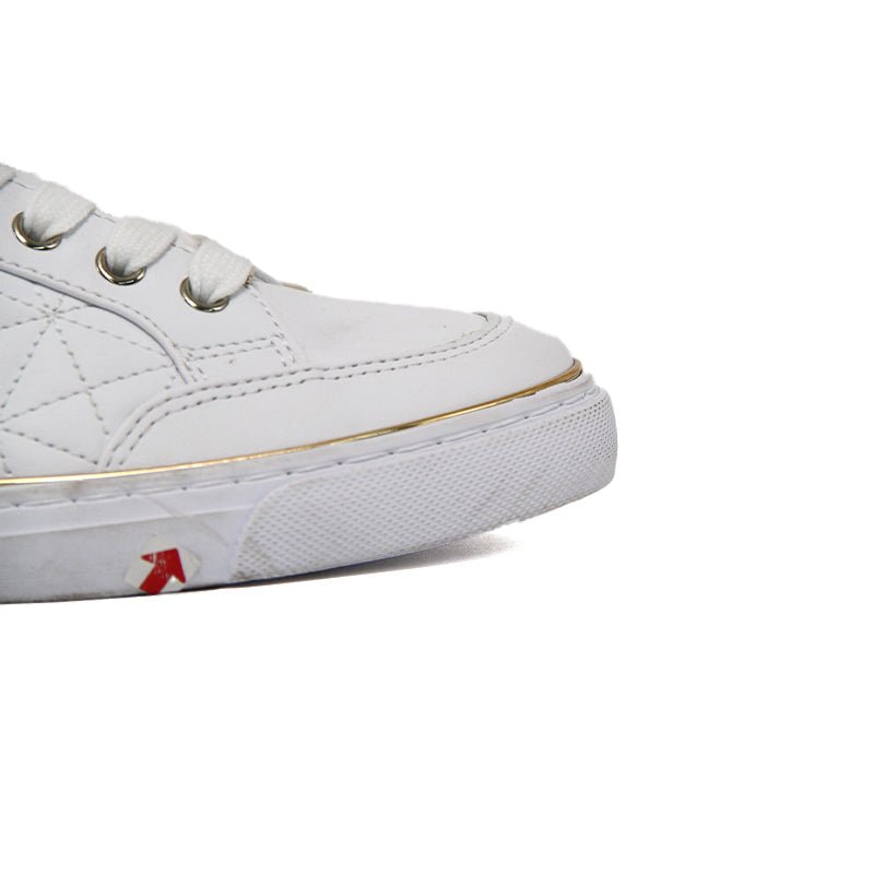 GUESS WOMEN SHOES Size 36 ROW296 - Runner