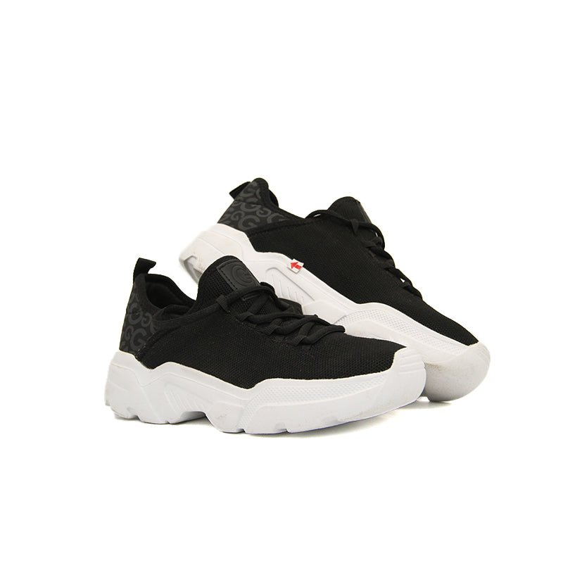 GUESS WOMEN SHOES Size 36.5 ROW68 - Runner