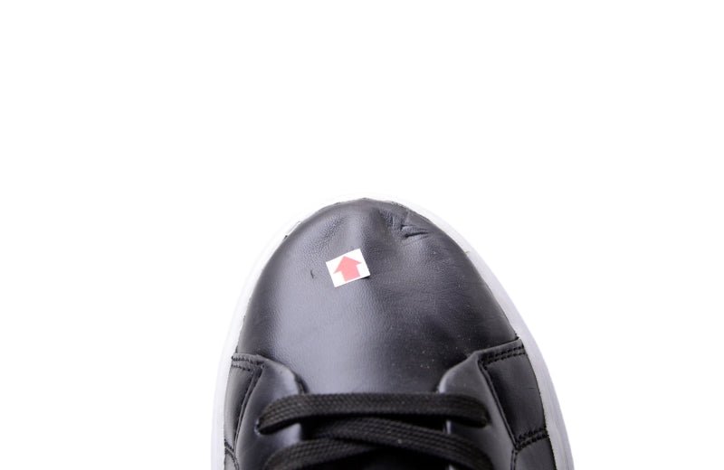 GUESS WOMEN SHOES Size 41 ROW35 - Runner