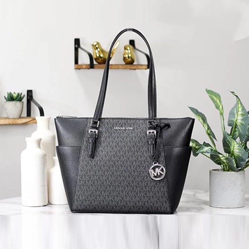 MICHAEL KORS Charlotte Large Logo and Leather - GREY - MK9 - Runner