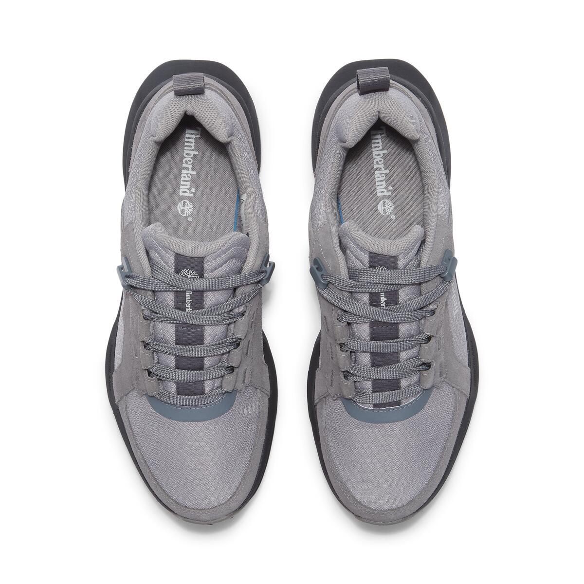 Motion Ledge Low Lace Up Waterproof Sneaker - Runner