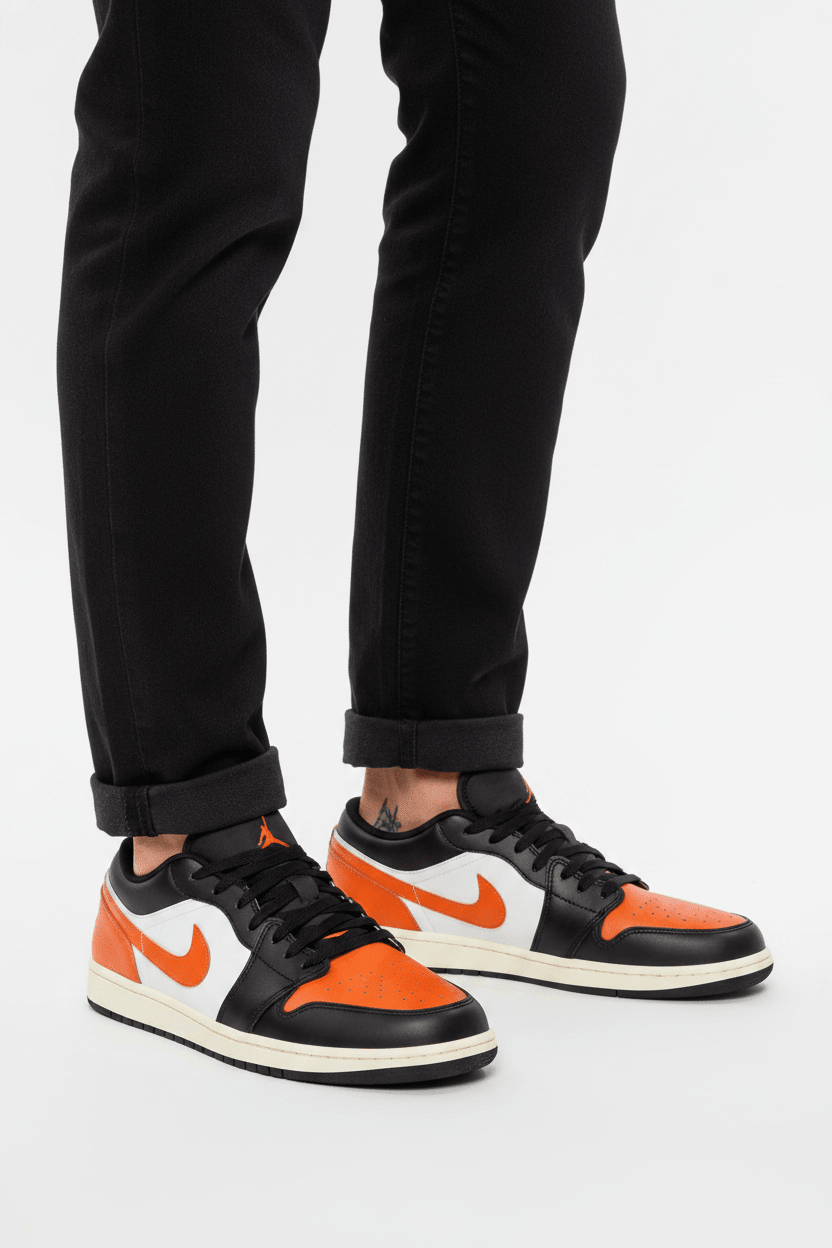 NIKE Air Jordan 1 Low Men's Shoes - Runner