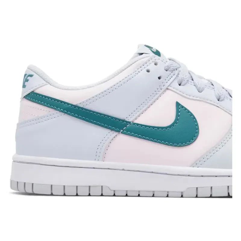 NIKE DUNK LOW LX BG - Runner