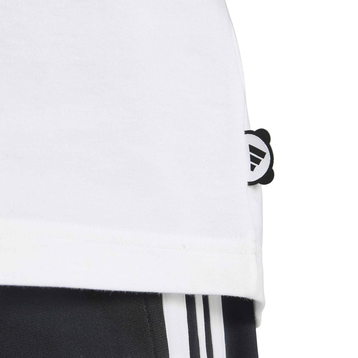 PANDA CHILL CAMO GRAPHIC T-SHIRT - Runner