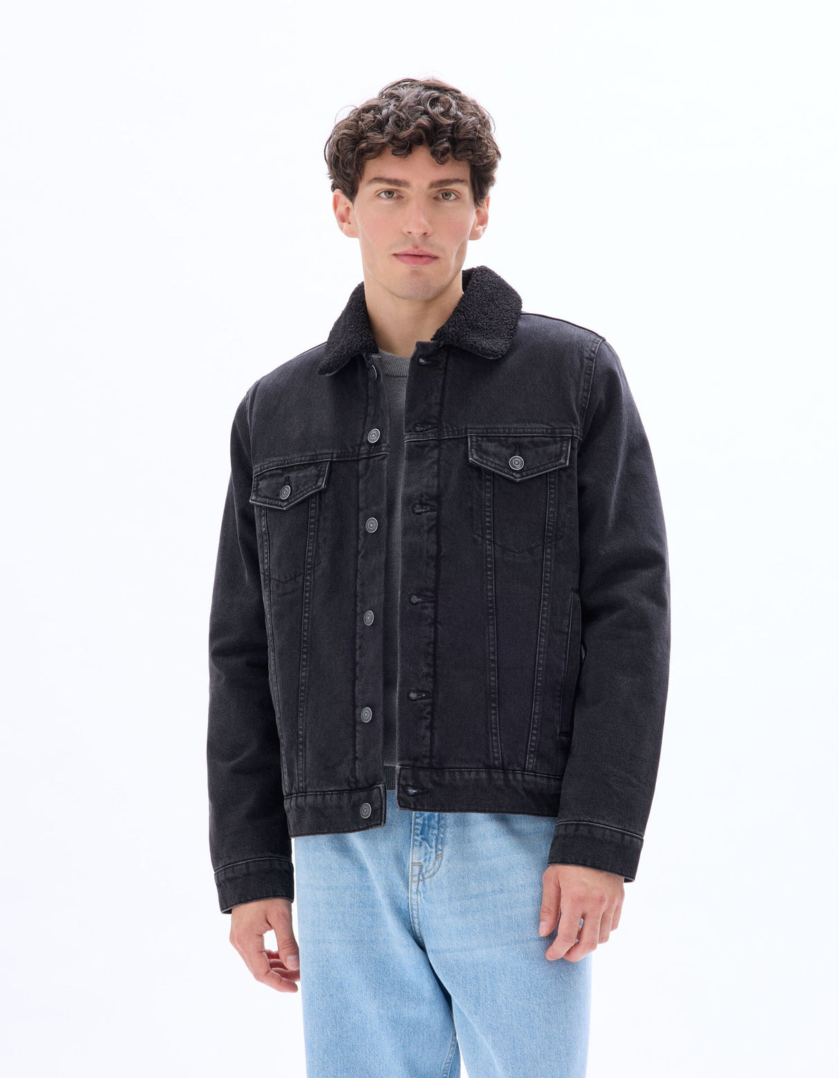 Sherpa - lined denim jacket - black - Runner