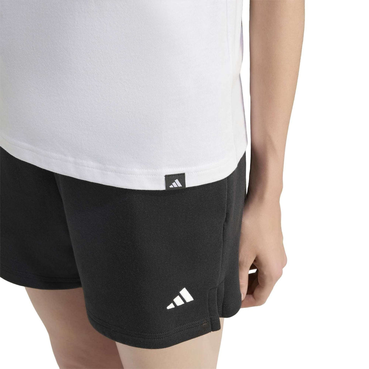 SOFT SPORTS GRAPHIC TSHIRT - Runner
