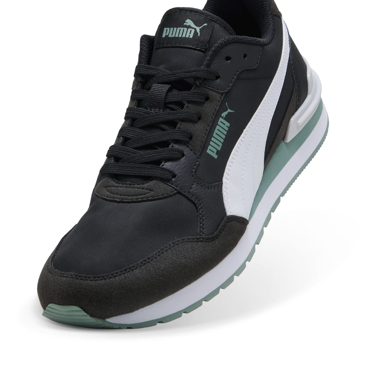 ST Runner v4 Nylon Sneakers Unisex - Runner
