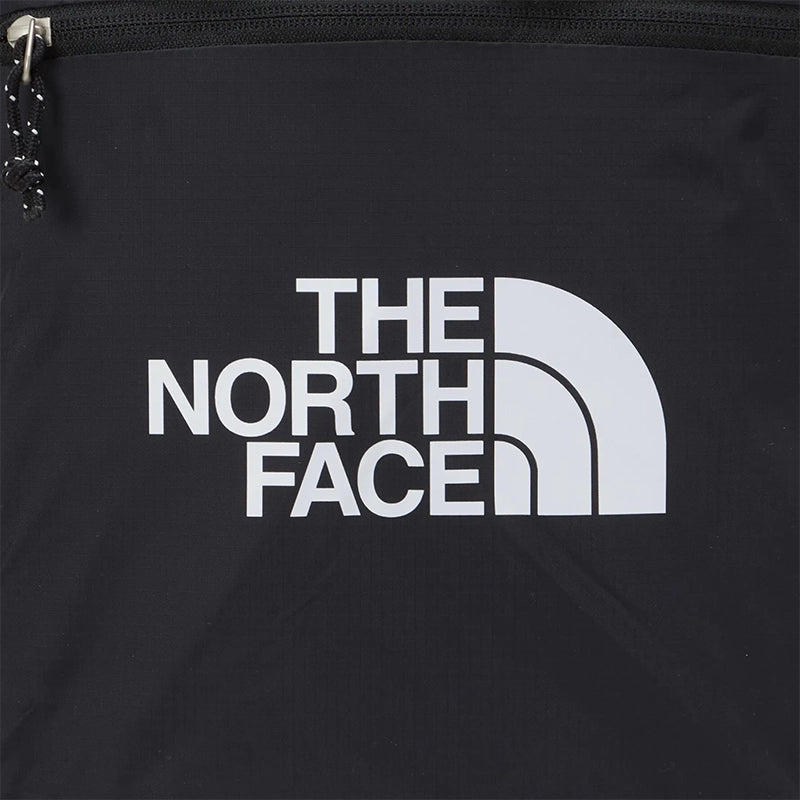 The North Face BREEZE LT 24 - Backpack - Black - NB4 - Runner