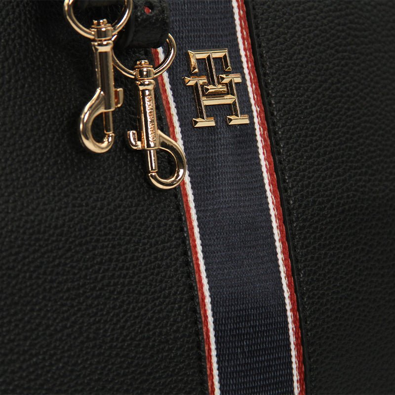 TOMMY HILFIGER LEGACY SATCHEL BAG WOMEN TB106 - Runner