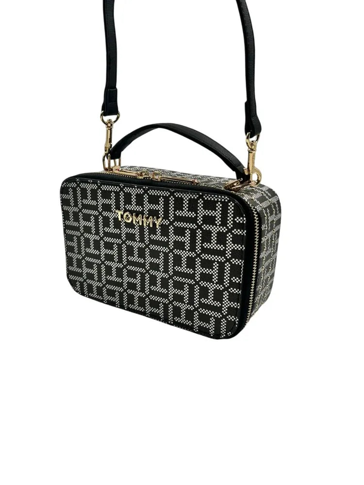 TOMMY HILFIGER Printed slingbag TB144 - Runner