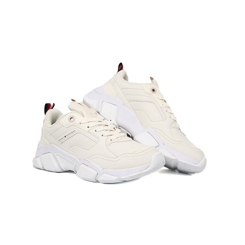 TOMMY HILFIGER WOMEN SHOES Size 35 ROW6 - Runner