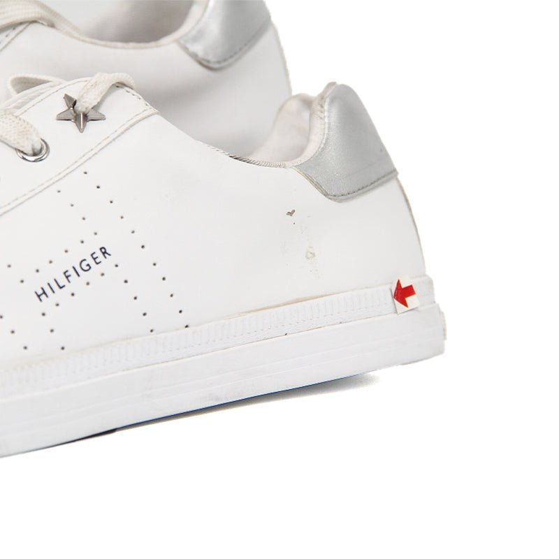 TOMMY WOMEN SHOES Size 36 ROW159 - Runner