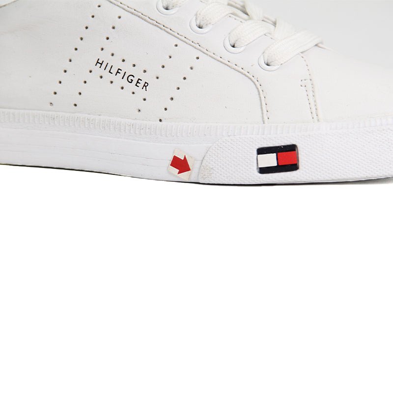 TOMMY WOMEN SHOES Size 36.5 ROW122 - Runner