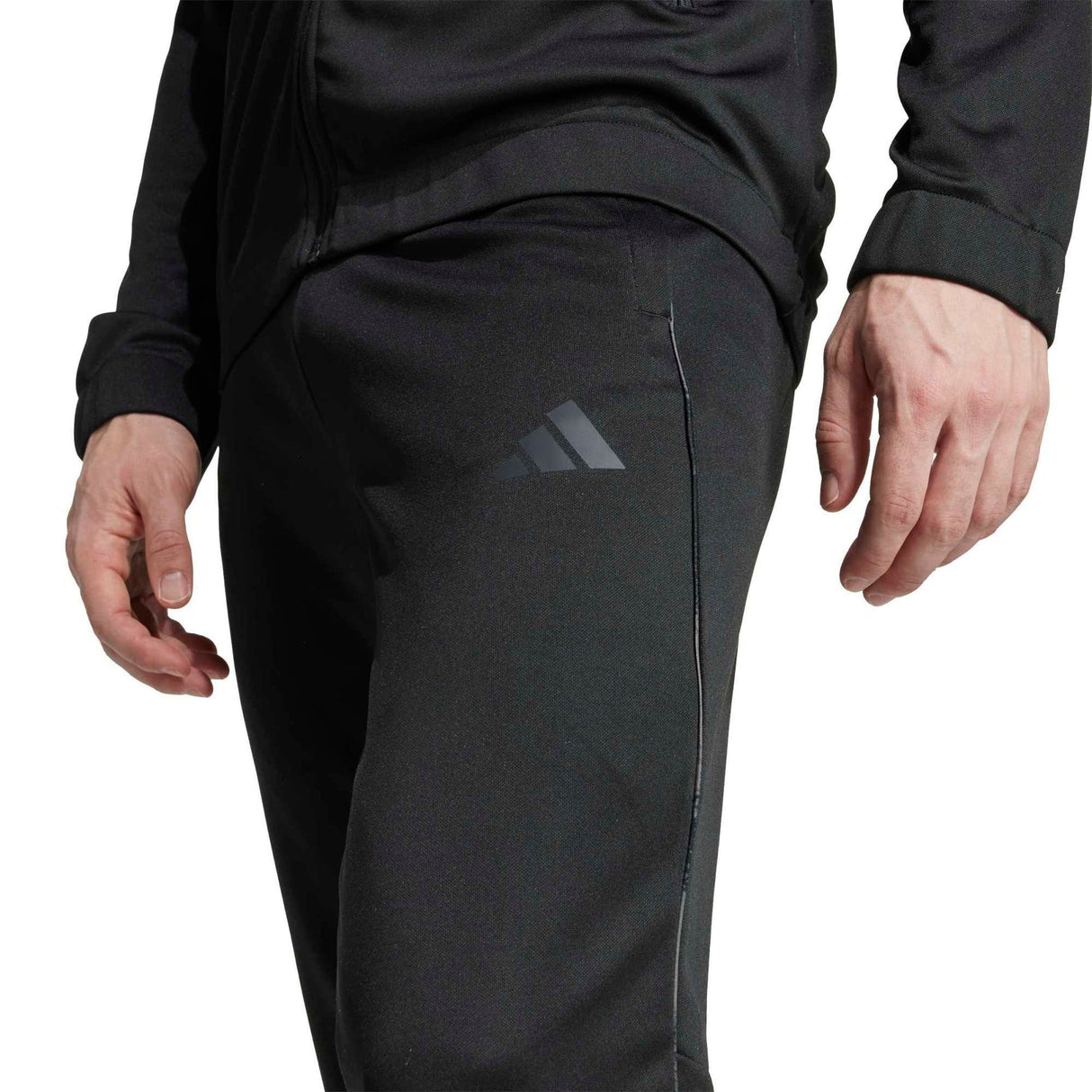 Train Essentials Seasonal Pant - Runner