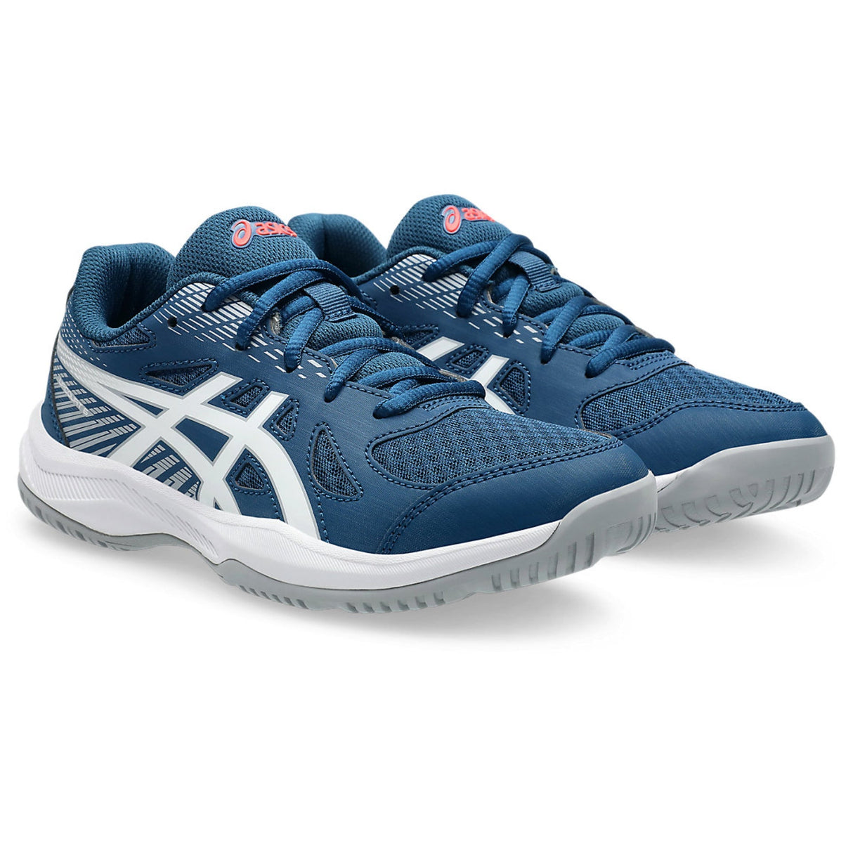 Upcourt 6 Grade School Sports Shoes - Runner