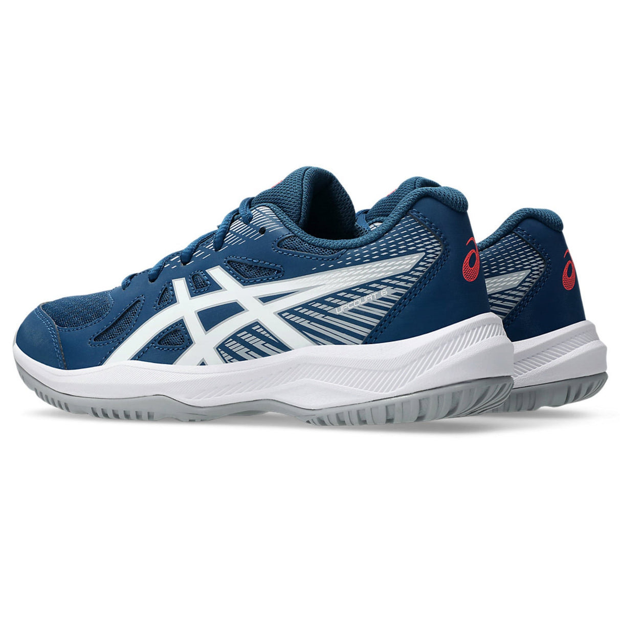 Upcourt 6 Grade School Sports Shoes - Runner