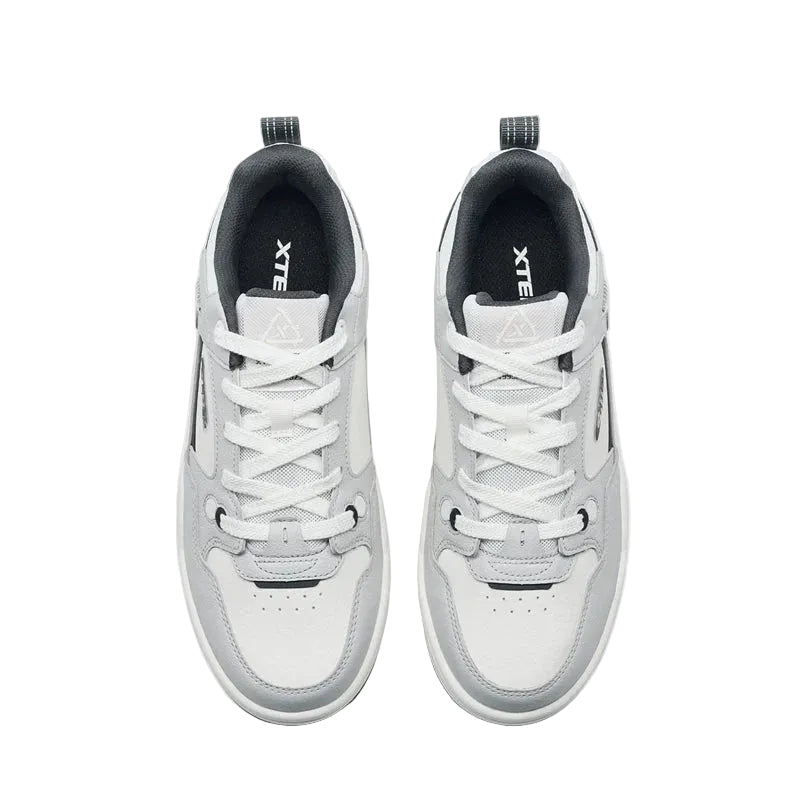 XTEP Men's Skateboarding Shoes Canvas White310017 - 3 XEM5 - Runner