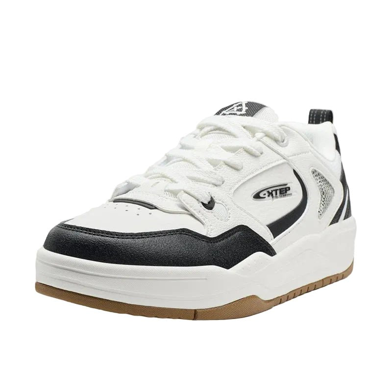 XTEP Men's Skateboarding Shoes Canvas White/Black310017 - 7 XEM9 - Runner