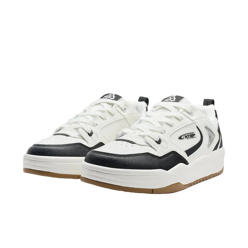 XTEP Men's Skateboarding Shoes Canvas White/Black310017 - 7 XEM9 - Runner
