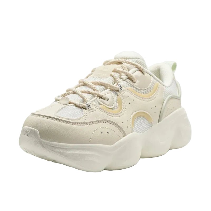 XTEP Women's Casual Shoes White Tea/Grey 320006 - 5 XEW19 - Runner