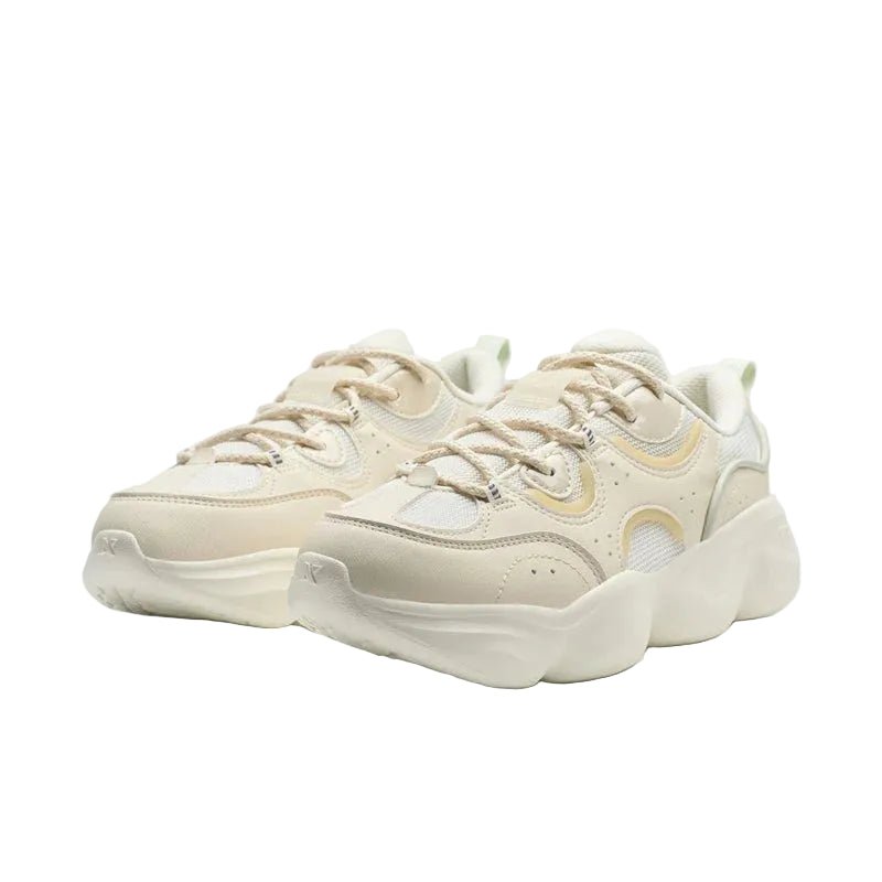XTEP Women's Casual Shoes White Tea/Grey 320006 - 5 XEW19 - Runner