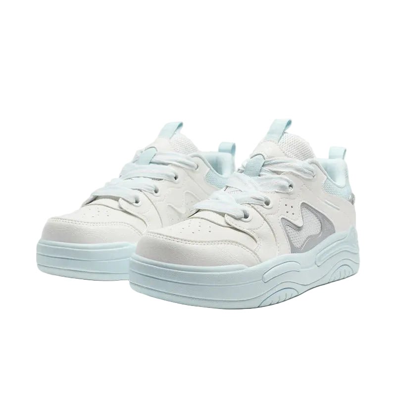 XTEP Women's Skateboarding Shoes Canvas White/Moonstone Blue/Silver 310014 - 3 XEW8 - Runner