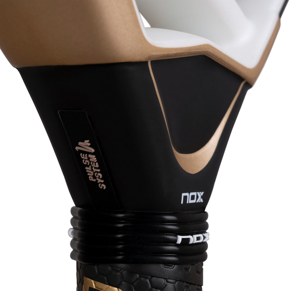 NOX AT10 Luxury Genius 18K Alum 2026 by Agustín Tapia 2026.