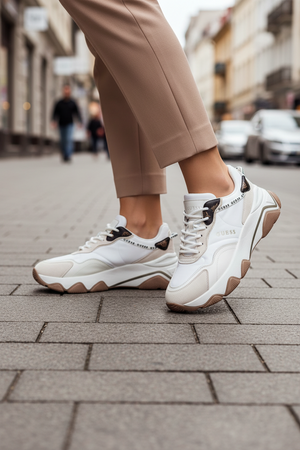 1000 OFF WOMEN'S SNEAKER