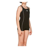 Girls Finding One Piece