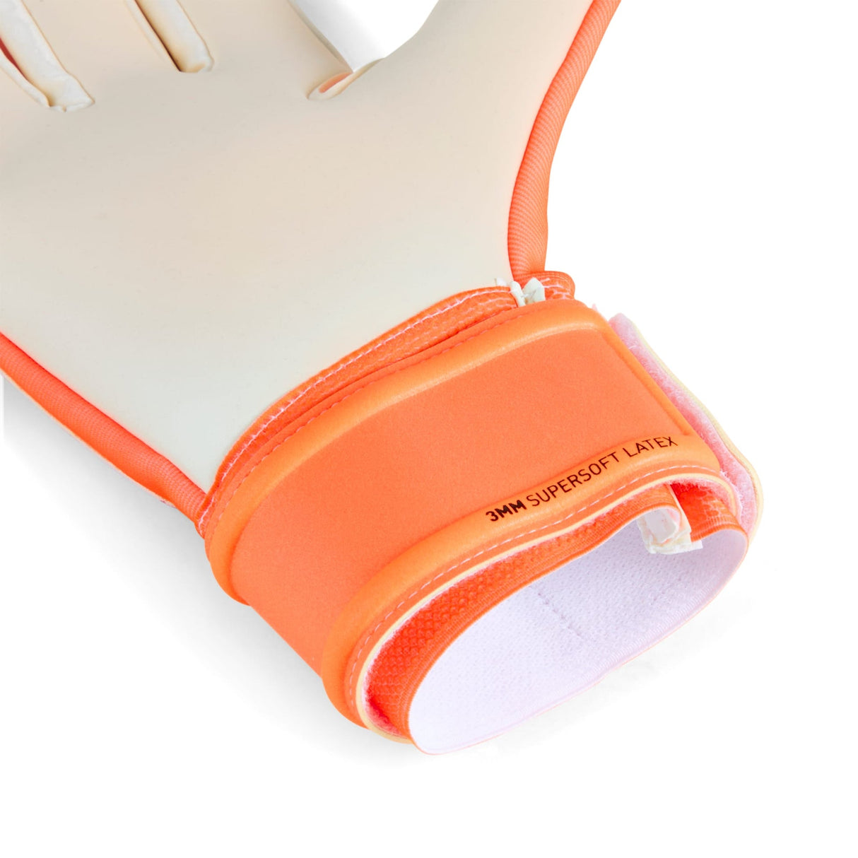 FUTURE Match NC Football Goalkeeper Gloves