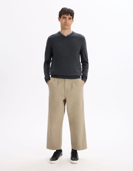 100% Merino Wool V - Neck Sweater - Anthracite - Runner